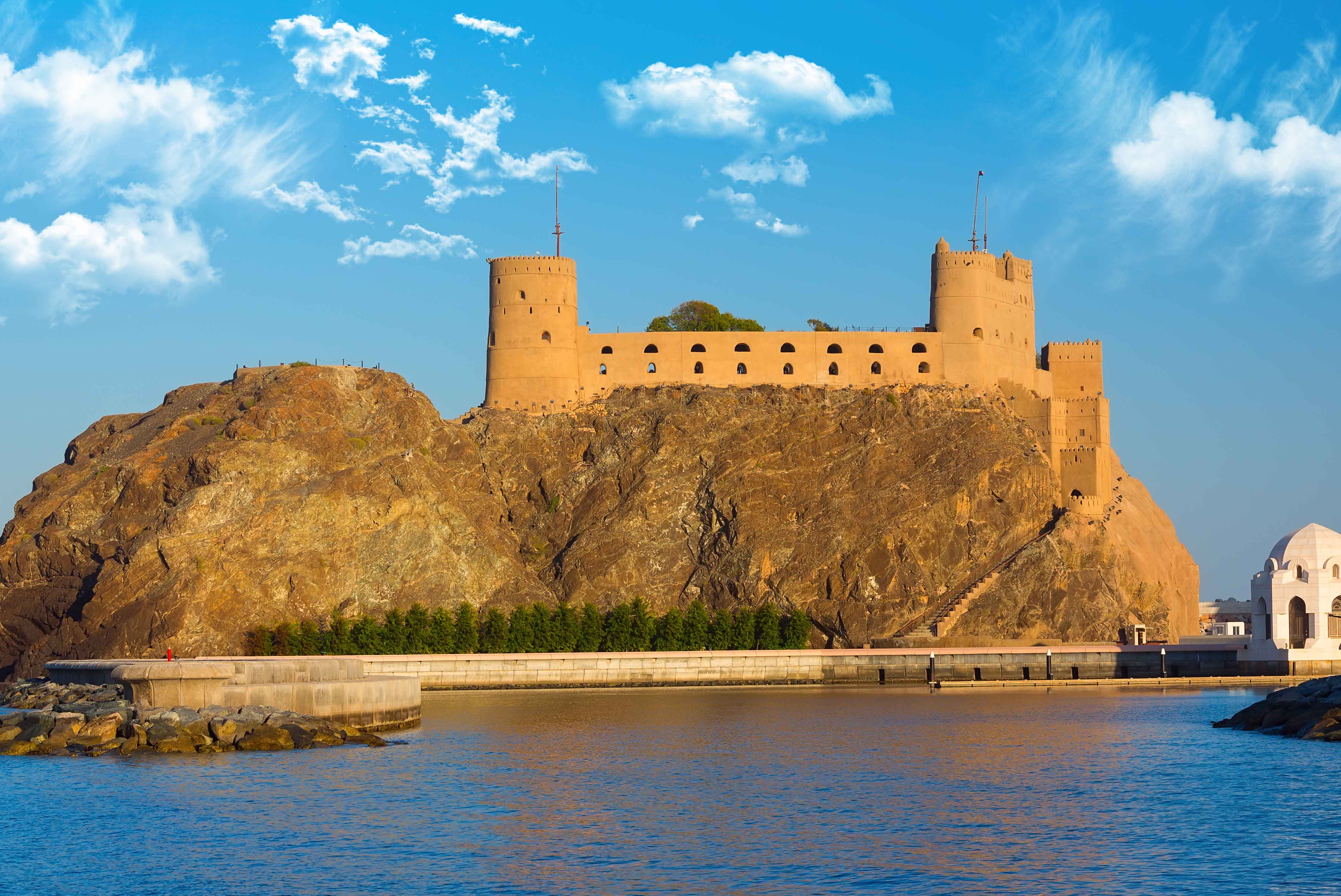 قلعتا الجلالي والميراني